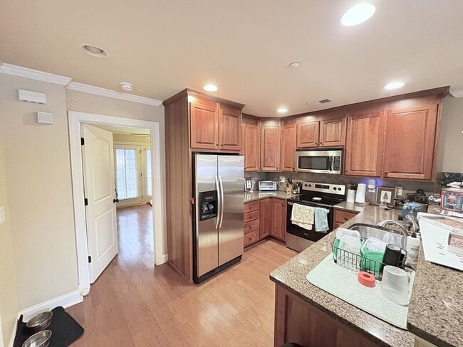 Photo - 209 Calhoun St