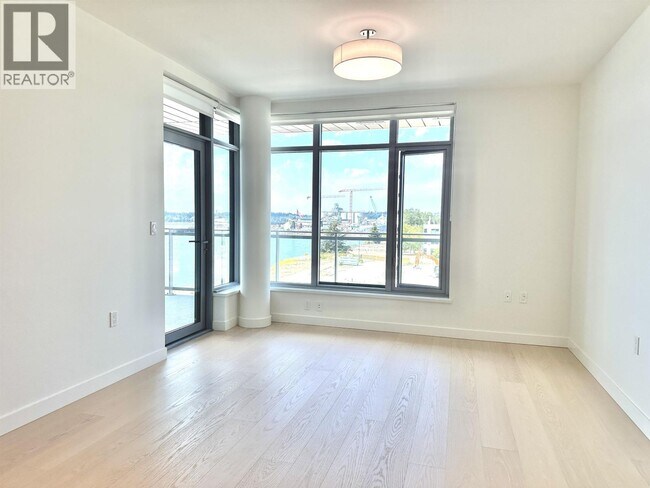 785 Harbour Wy Unit 510