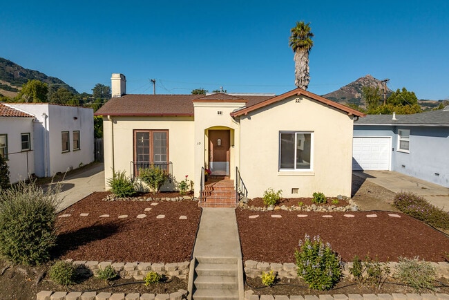 Front - 59 Chorro St Unit Main