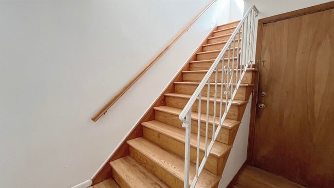 Photo - 421 Manila Ave Unit 3