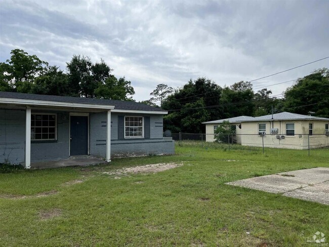 Building Photo - 4 Ellis Dr Rental