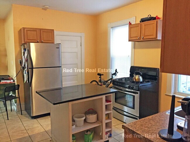 Photo - 9 Buckingham St Unit 1