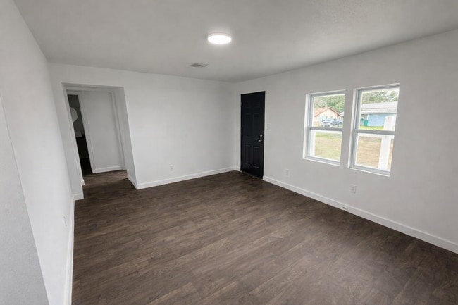 Photo - 1205 S Georgia St