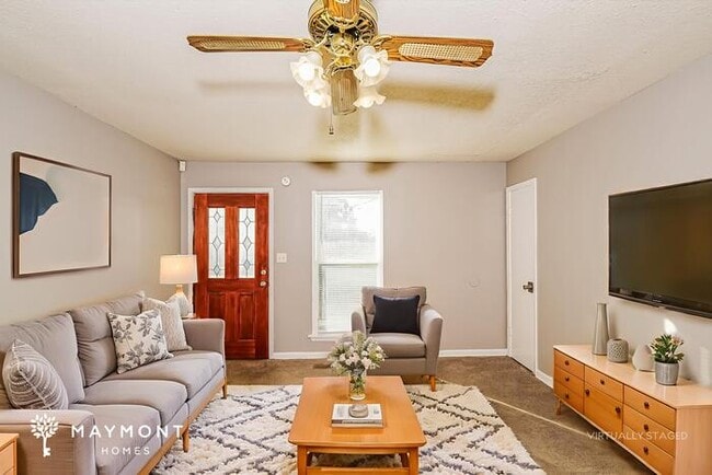 Photo - 1501 6th Pl NW