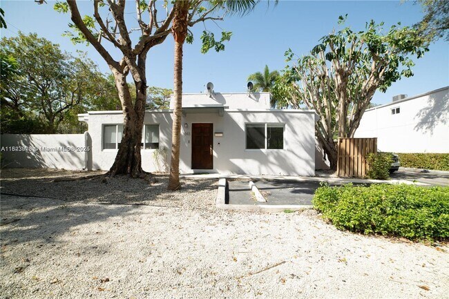Building Photo - 3343 Franklin Ave Rental
