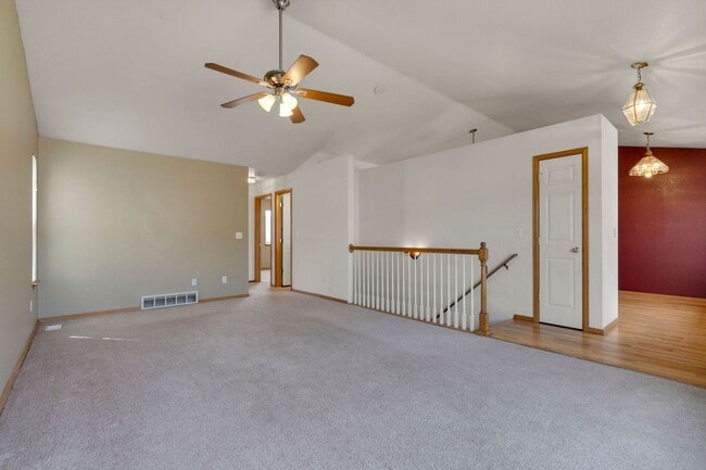 Photo - 4 bedroom house with a fenced yard!