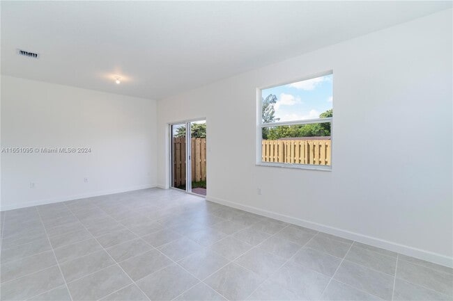 Photo - 12372 NW 24th Pl