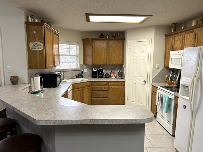 Photo - 3570 Grandview Dr