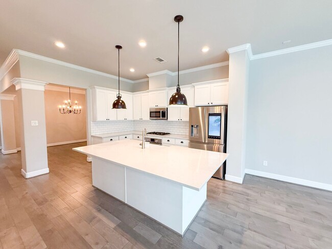 Building Photo - Come view this home located in the heart o...