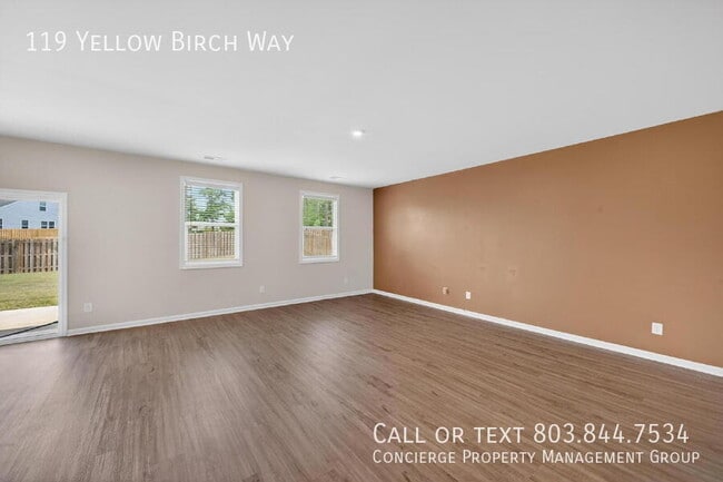 Photo - 119 Yellow Birch Wy