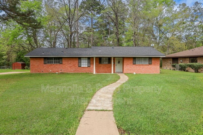 Photo - 1406 Russell Ave