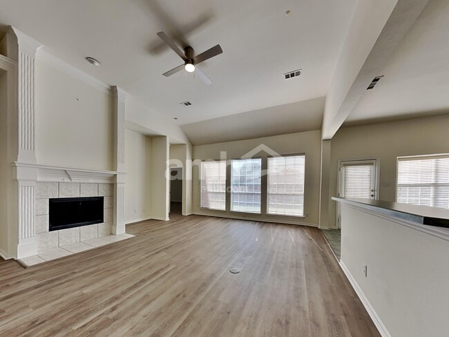 Photo - 2500 Kariba Ln
