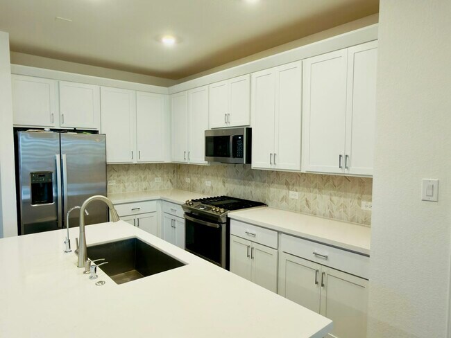 Photo - 113 Anejo Blf Ct