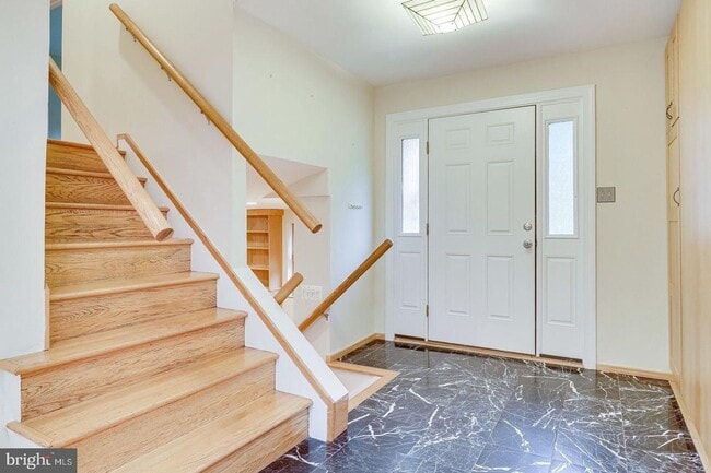 Photo - This elegant and unique three-level split ...