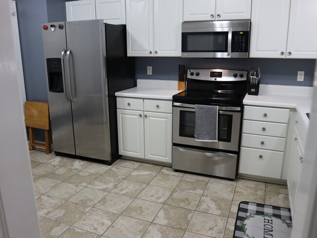 Photo - 2106 Trailridge Ct