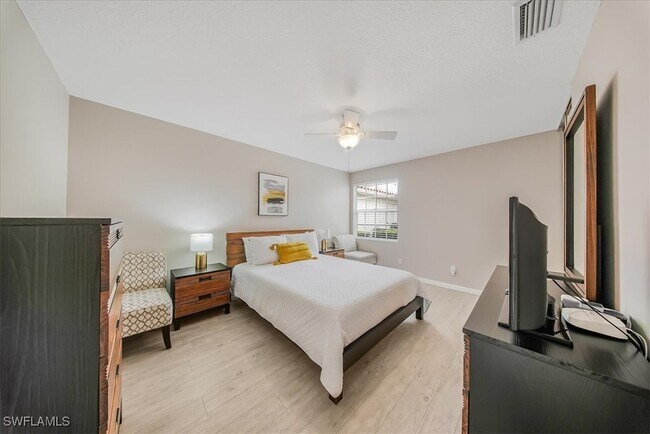 Photo - 4585 Pasadena Ct