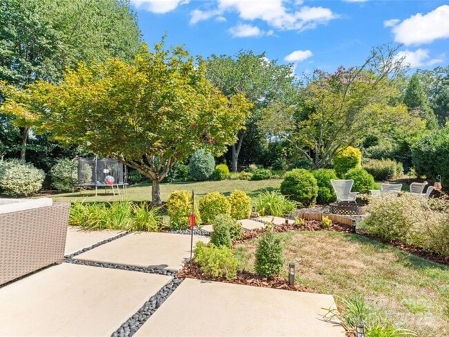 Photo - 9423 Harlow Creek Rd