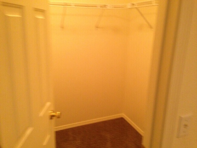 Photo - 150 Unit B