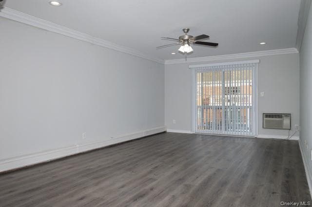 Photo - 140 Sussex Pl Unit SH07