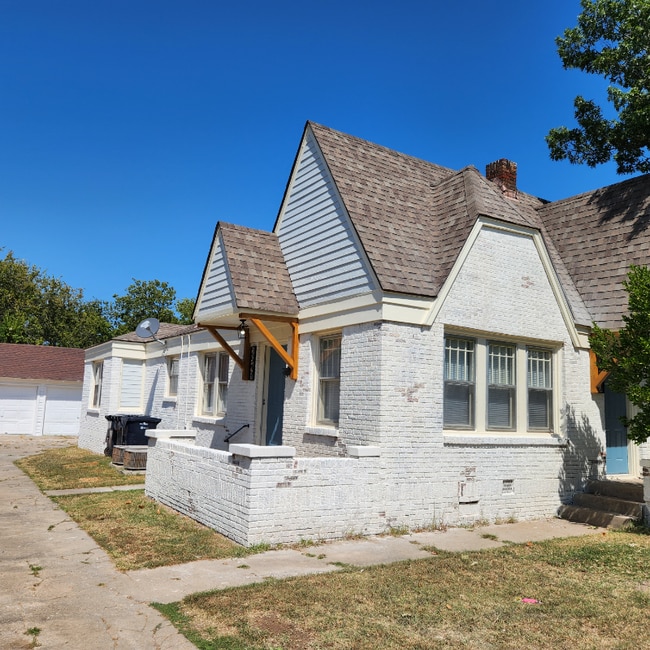 Photo - 2547 NW 20th St Unit 2547