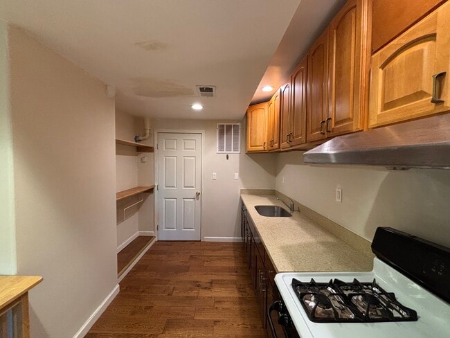 Photo - 1477 26th Ave Unit #B