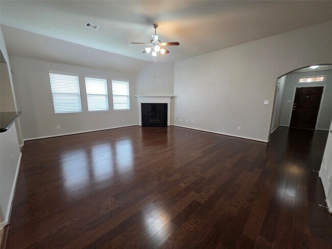 Photo - 267 Westwood Dr