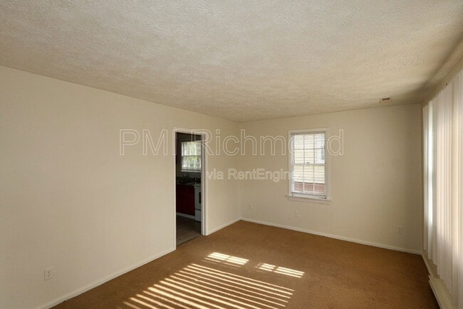 Photo - 204 North Juniper Ave