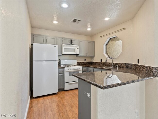 Photo - 5052 S Rainbow Blvd Unit 201