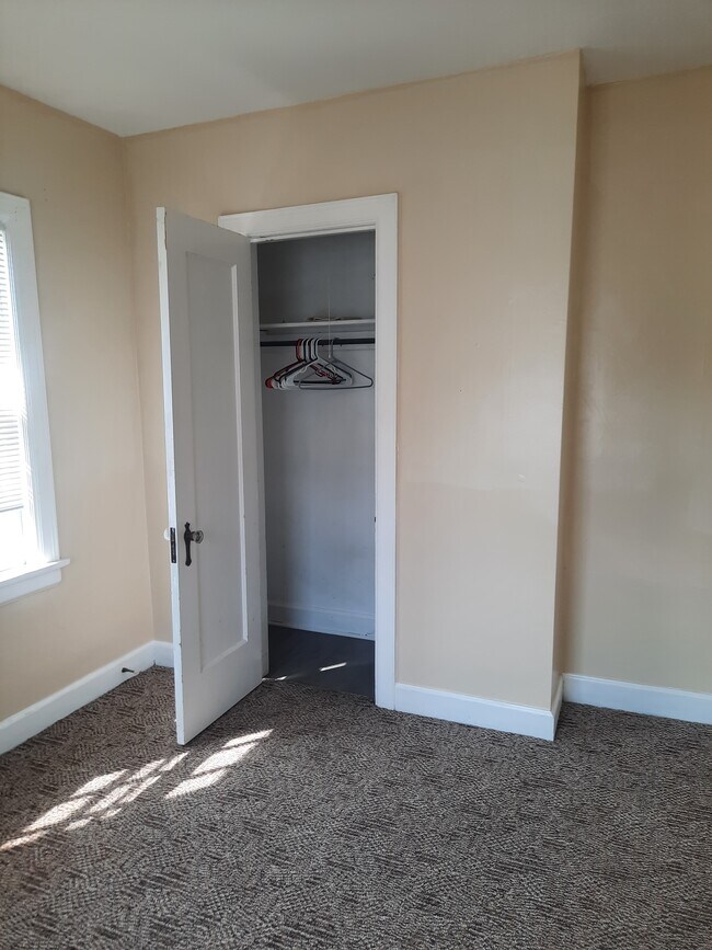 BDRM Closet - 226 E 5th Ave Unit 226 E 5th Apt #1