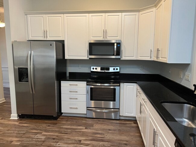 Building Photo - Charming 3BR Home in Rose Hill!