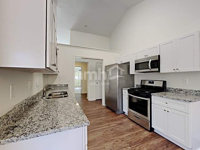 Photo - 2117 Steffi Ln NW
