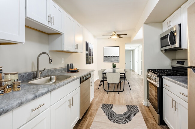 Photo - Orchard View Apartments