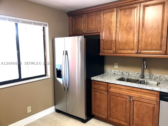 Photo - 369 Lakeview Dr Unit 203