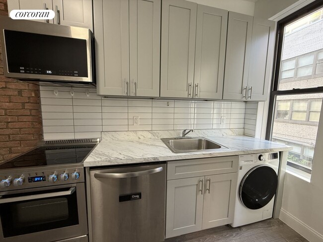 Photo - 321 E 93rd St Apartment