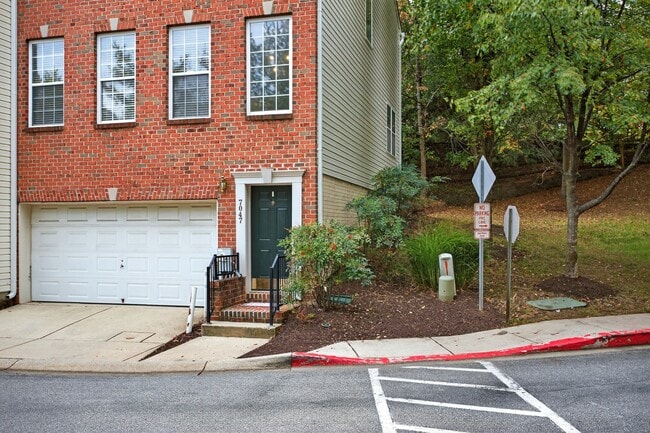 Photo - 7047 Water Oak Rd