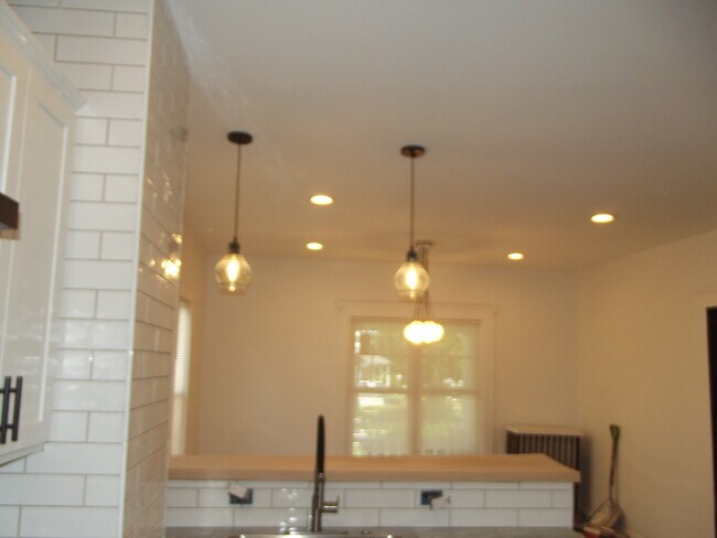 Photo - 10918 Ashbury Ave