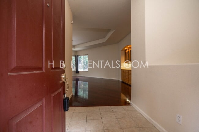 Photo - 1582 Peony Dr