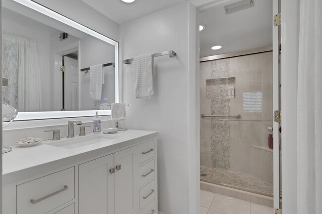 Photo - 3510 Antarctic Cir