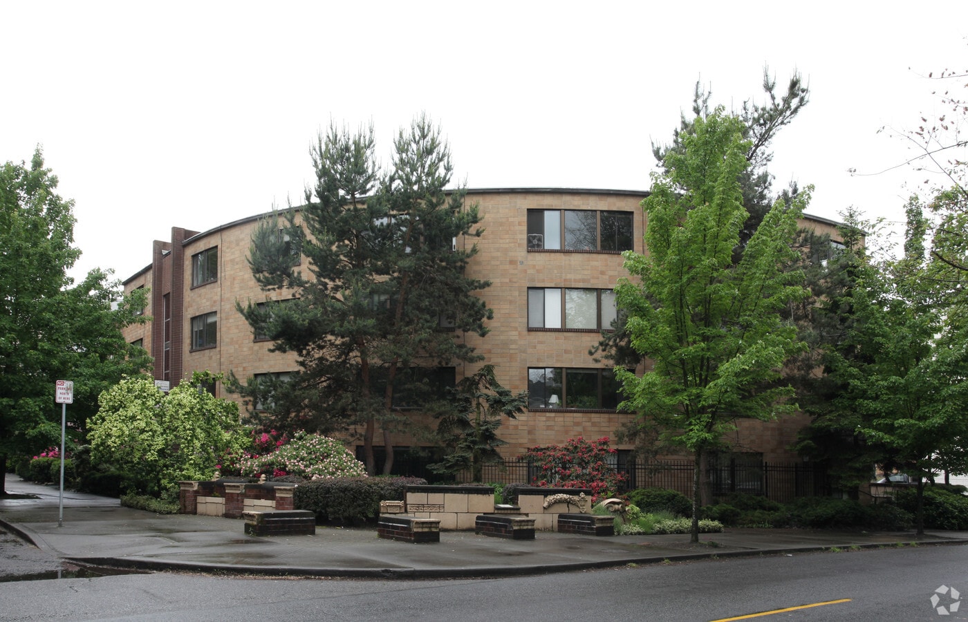 Photo - Cirque Apartments