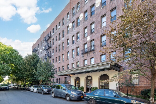 Photo - 80 Winthrop St