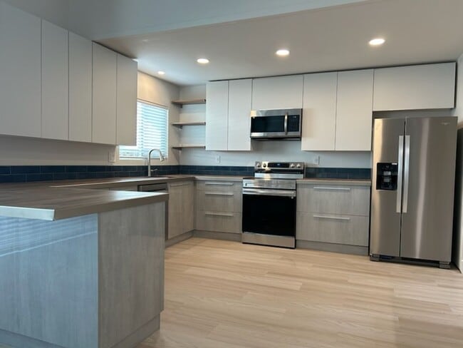 Photo - Please Contact Vaughn Realty to set up an appointment 760-446-6561