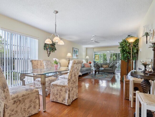 Photo - 4415 Longmeadow Unit 44