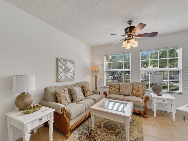 Photo - 158 SW Peacock Blvd Unit 30105