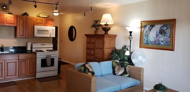 Photo - 355 Kalanianaole St Unit 332