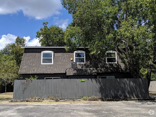 Building Photo - 4900 W Wind Trail Unit 103 Rental