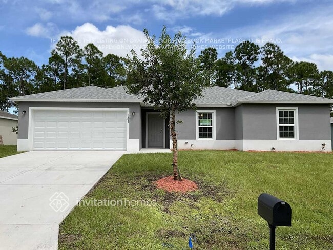 Building Photo - 811 Algaringo Ave SE Rental