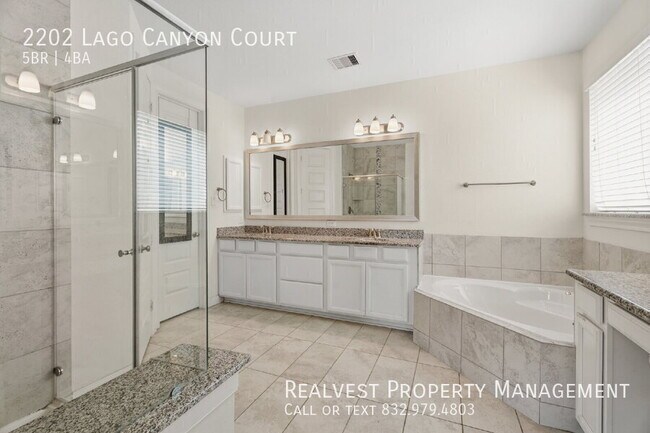 Photo - 2202 Lago Canyon Ct