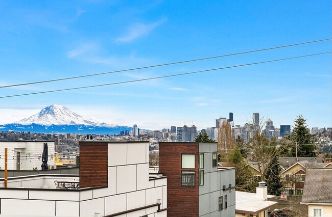 Photo - 4613 Dayton Ave N Unidad ID1035935P