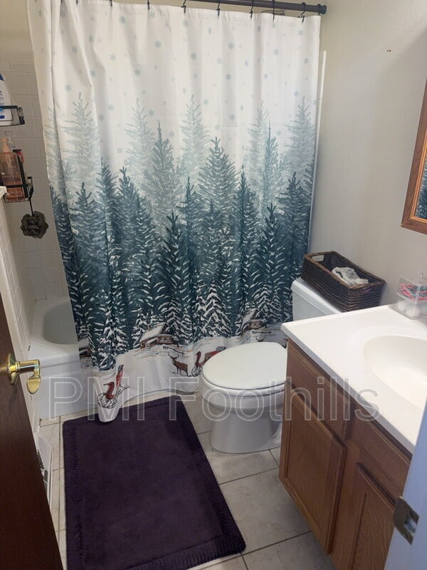 Photo - 8738 Chase Dr