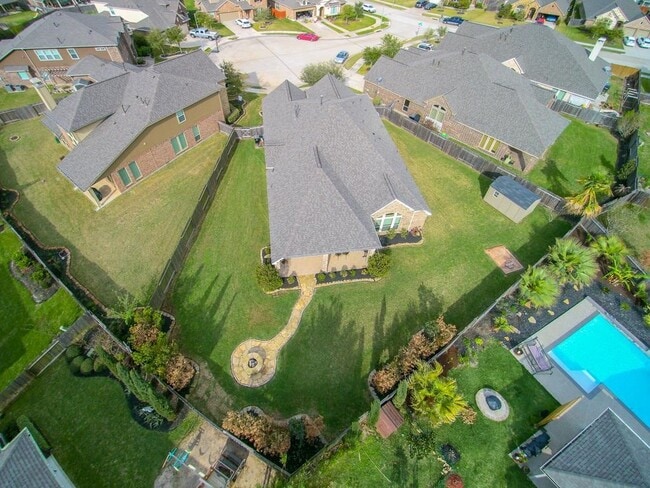 Photo - 27006 Acadia Pine Ln